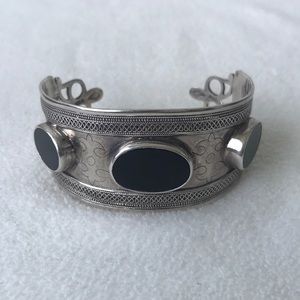 925 Sterling Cuff Bracelet with Black Onyx